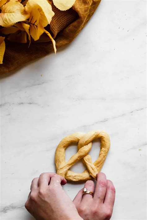 Pumpkin Spice Soft Pretzels The Cozy Plum