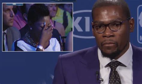 Video Kevin Durant’s Emotional Nba Mvp Speech Brings His Mom To Tears