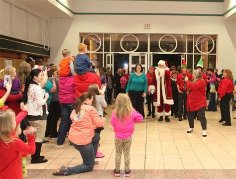 Santa Arrives At Mount Berry Square Mall Gallery