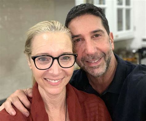 Lisa Kudrow and David Schwimmer Hang Out After Friends Reunion | PEOPLE.com