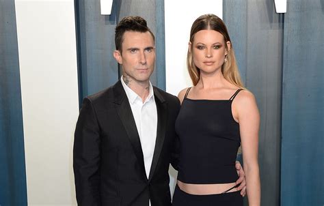 Adam Levine S Most Embarrassing Tweets Unearthed Amid Cheating Scandal