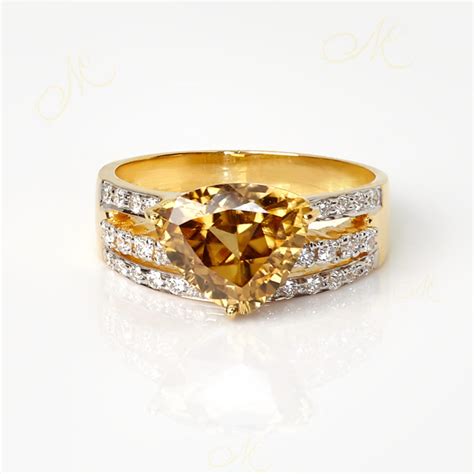 Topaz Ring – Design Jewel