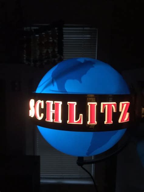 Vintage Schlitz Rotating Globe Beer Light Original Box Milwaukee