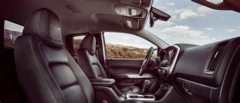 2017 Chevy Colorado Interior Design Wows Florence and Covington