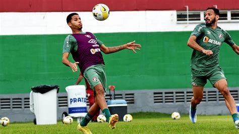 Alexsander J Tem Data Para Se Reapresentar Ao Fluminense Explos O