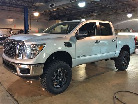 Nissan Titan Silver Rough Country Suspension Lift Kit