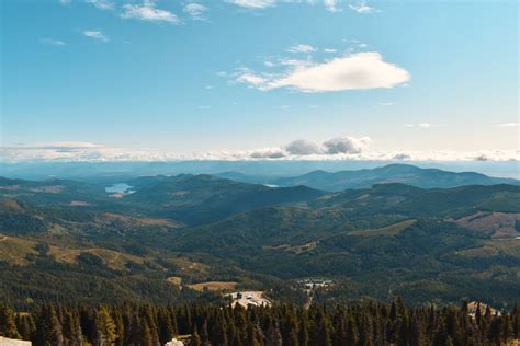 Hiking Views🤩 | Natural landmarks, Landmarks, Travel