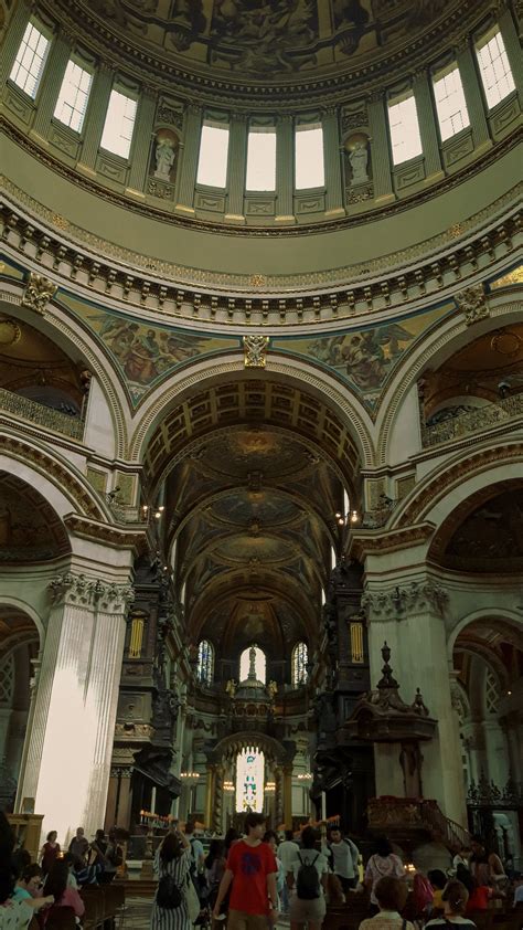 Cathedral Interior Design · Free Stock Photo