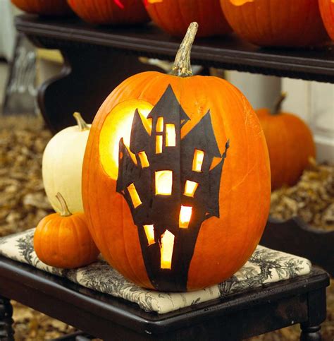 26 Pumpkin Carving Ideas—Creative and Fun– for Cool Jack-o'-Lanterns