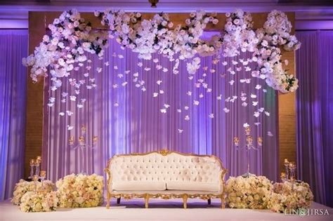 40 Wedding Reception Stage Decoration Ideas to Blow Your Mind Away ...