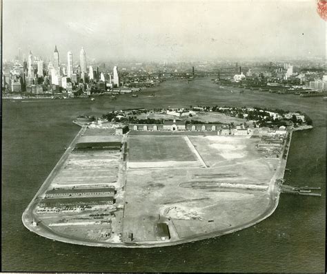 Governors Island Official Digital Walking Tour Urban Archive