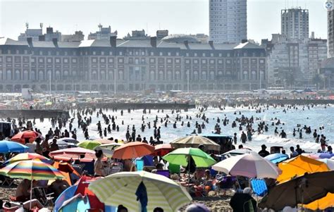 Verano Millones De Turistas Gastaron Billones De Pesos