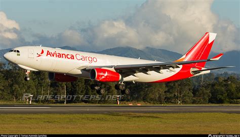 PR ONV Avianca Brasil Airbus A330 243F Photo By Tomas Acevedo Sanchez