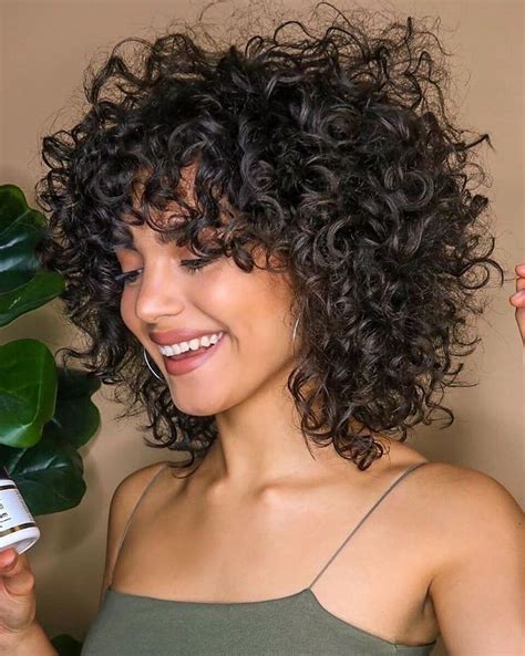 Curly Hairstyles For Women In Curly Hair Styles Curly Hair