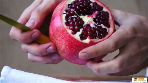 How To Open A Pomegranate Youtube