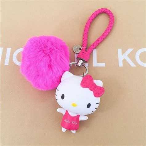 Hello kitty cute large Pom Pom keychain | Pom pom keychain, Hello kitty, Pom pom