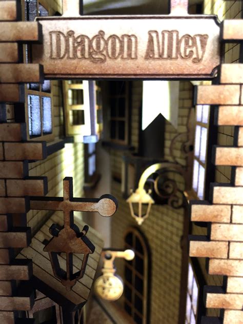 Diagon Alley Book Nook, Wizards Alley kit - Lazzylozlasercutter