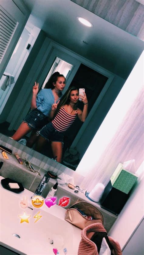 Vsco Stormiegoldsmith Best Friend Photos Best Friend Goals Summer