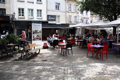 À Caen dans le Vaugueux malgré les travaux il y a du monde en