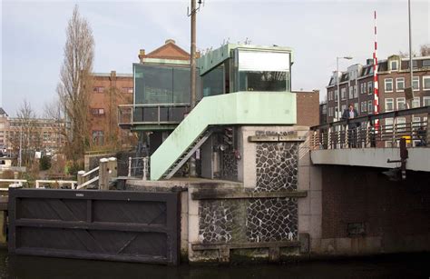 SWEETS hotel Amsterdam | 1 HOTEL / 28 BRIDGE HOUSES