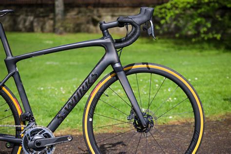 Review Specialized S Works Roubaix Road Cc