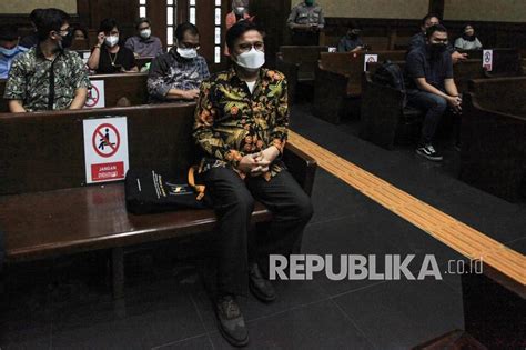 Kasus Tanah Munjul Eks Dirut Sarana Jaya Divonis Tahun Penjara