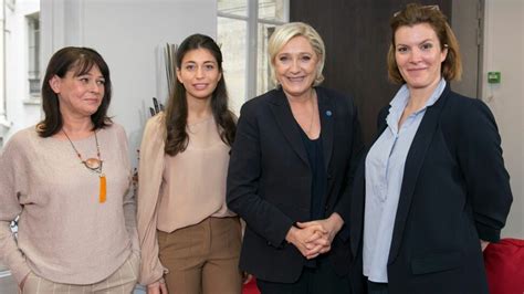 Marine Le Pen D Voile Son Programme Aux Lectrices De Femme Actuelle