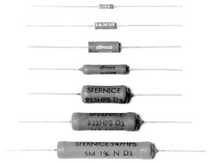 AC05 270R 270 Ohm 2pcs BC Vishay 5W 5 Cemented Wirewound Resistor