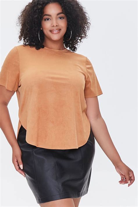 Plus Size Faux Leather Mini Skirt