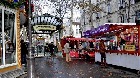 Brocante des Abbesses | Shopping à Abbesses, Paris