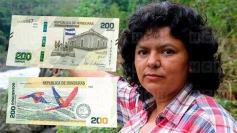 A paso lento avanza incorporación de la imagen de Berta Cáceres al