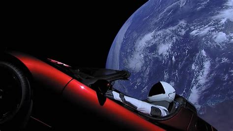 Zo Zweeft De Auto Van Elon Musk In De Ruimte Nos