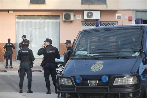 Las Im Genes Del Importante Operativo Policial En Rota Y Chipiona