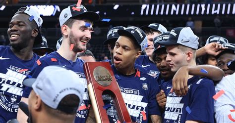 WATCH: UConn cuts down the nets after defeating Gonzaga to reach Final ...