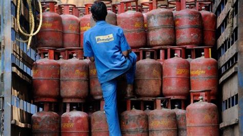 LPG Price Hiked By Rs 50 Per Cylinder In Delhi Here S How Much It Will