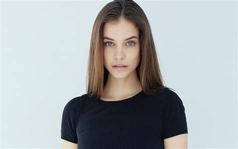 Barbara Palvin Hungarian Fashion Model Hoot Beautiful Blue Eyes