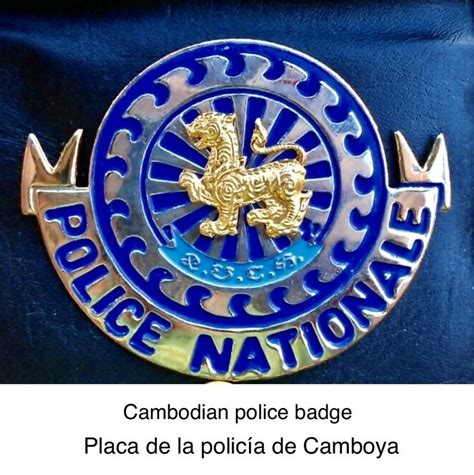 Cambodian Police Badge Policía Policiales Placas