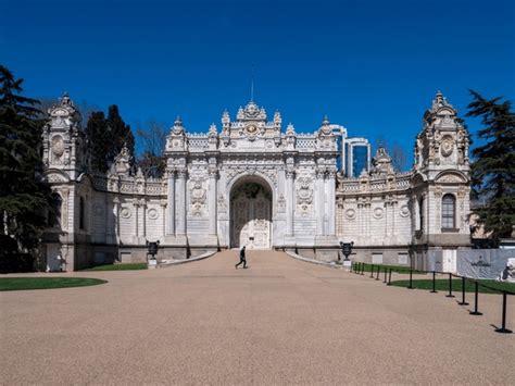 Dolmabahce Gate Palace Royalty Free Images Stock Photos Pictures