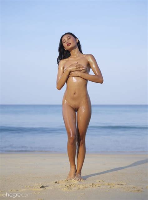 Amateur Girl Hiromi Oily Naked Sunrise Px