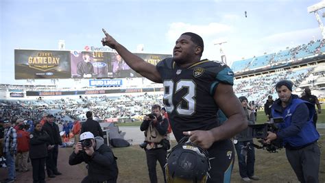 23 Photos That Show Why We Like Jaguars De Calais Campbell