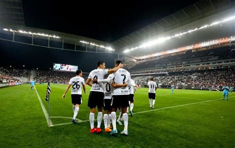 Ap S Maratona Corinthians Inicia S Rie Caseira Quatro Jogos Em Sp