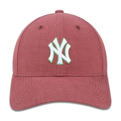 Boné New Era 9FORTY Snapback MLB New York Yankees Aba Curva MBV23BON001