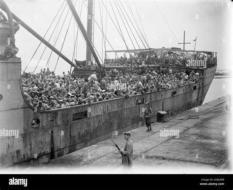 Evacuation Of Japanese Sailors From Singapore 12 October 1945 Singapore The Royal Navy Making