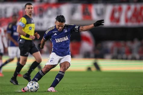 Así Fue El Debut De Falcao Con Millonarios En Argentina Video River