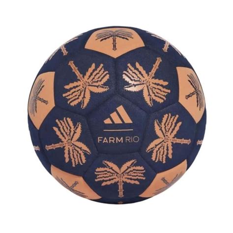 Bola de Futevôlei adidas X Farm Rio Centauro