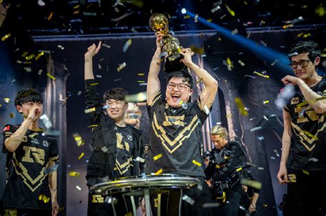 历届msi季中冠军赛lpl战队盘点：edg、rng“祖上荣光”，we、ig“各领风骚”！大电竞