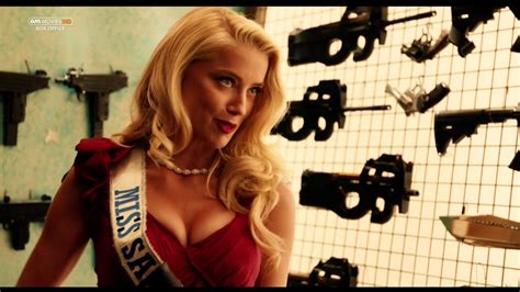 Amber Heard Nue Dans Machete Kills