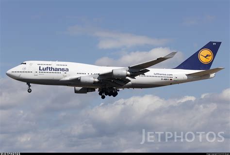 D ABVY Boeing 747 430 Lufthansa Dominik Burger JetPhotos