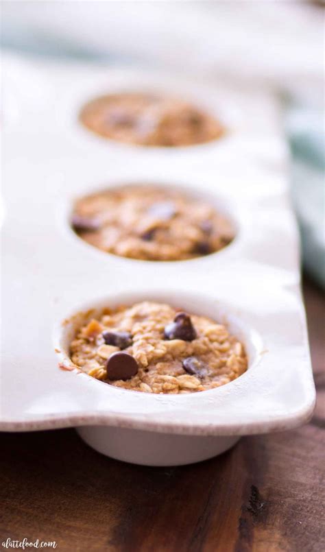 Peanut Butter Banana Chocolate Chip Baked Oatmeal Cups A Latte Food