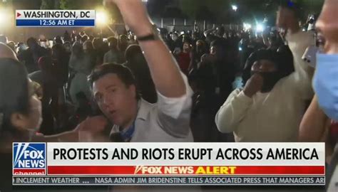 ‘f Fox News Far Left Mob Chases Harasses Fox News Crew Off The